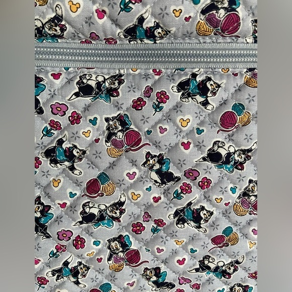 Vera Bradley Disney Triple Zip Hipster Playful Figaro Cat Crossbody Bag, NWT - Picture 2 of 8